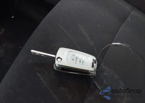 2016 Chevrolet Trax 1Ls z USA, uszkodzony, nr VIN 3GNCJNSB9GL246832